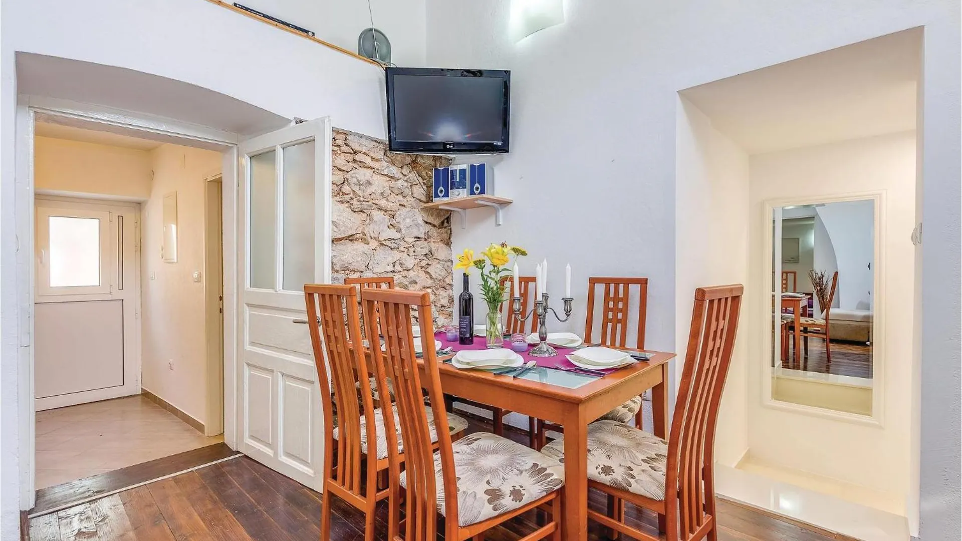 Nice Home In Grmani With Kitchen Smrika