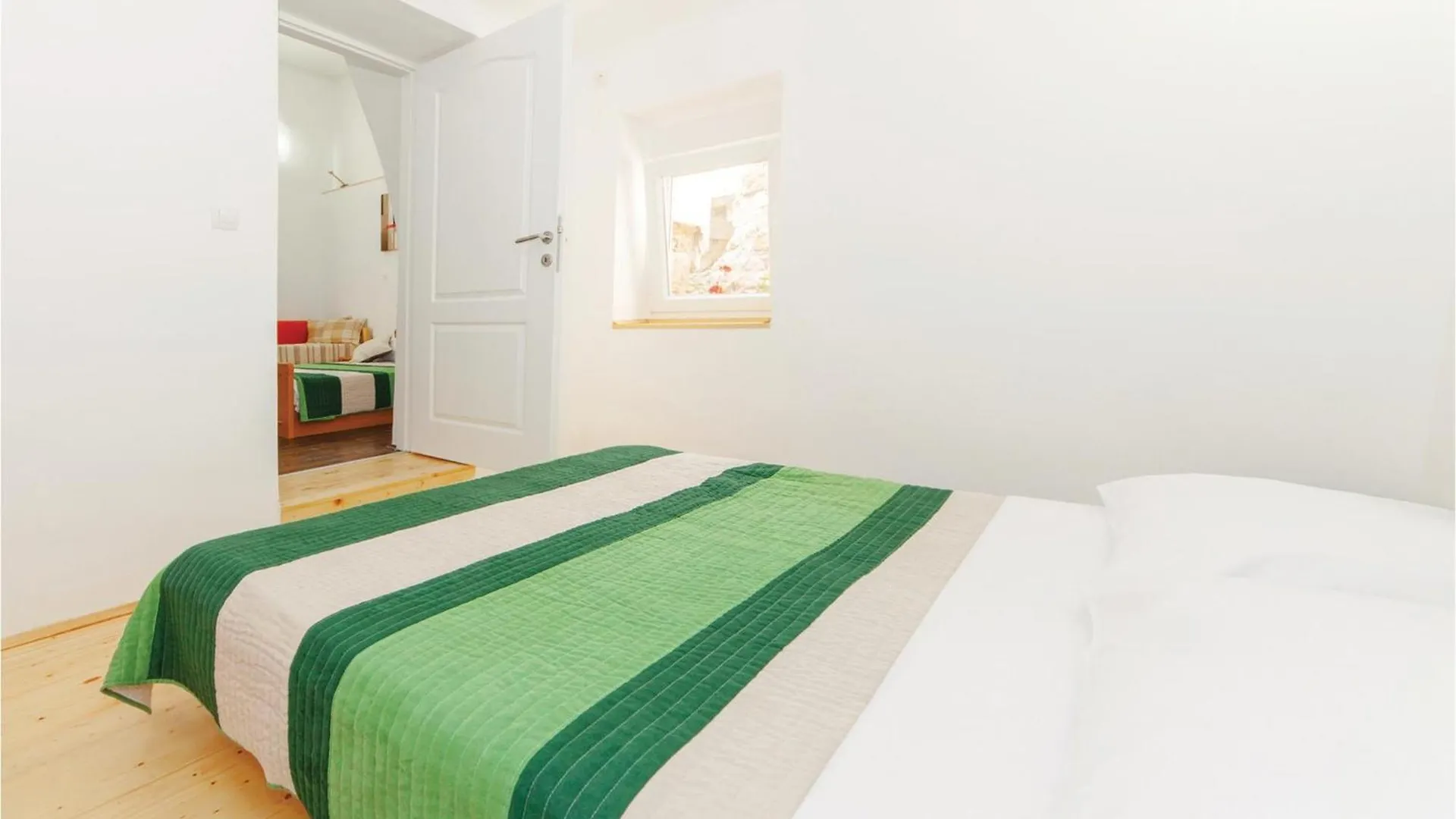 Holiday home Nice Home In Grmani With Kitchen Smrika